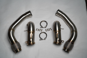 BMW M5 F90 Downpipes-Downpipes