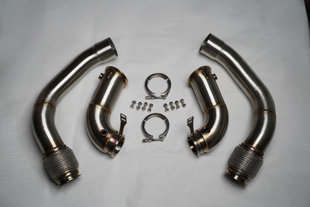 BMW M8 F90 Downpipes-Downpipes