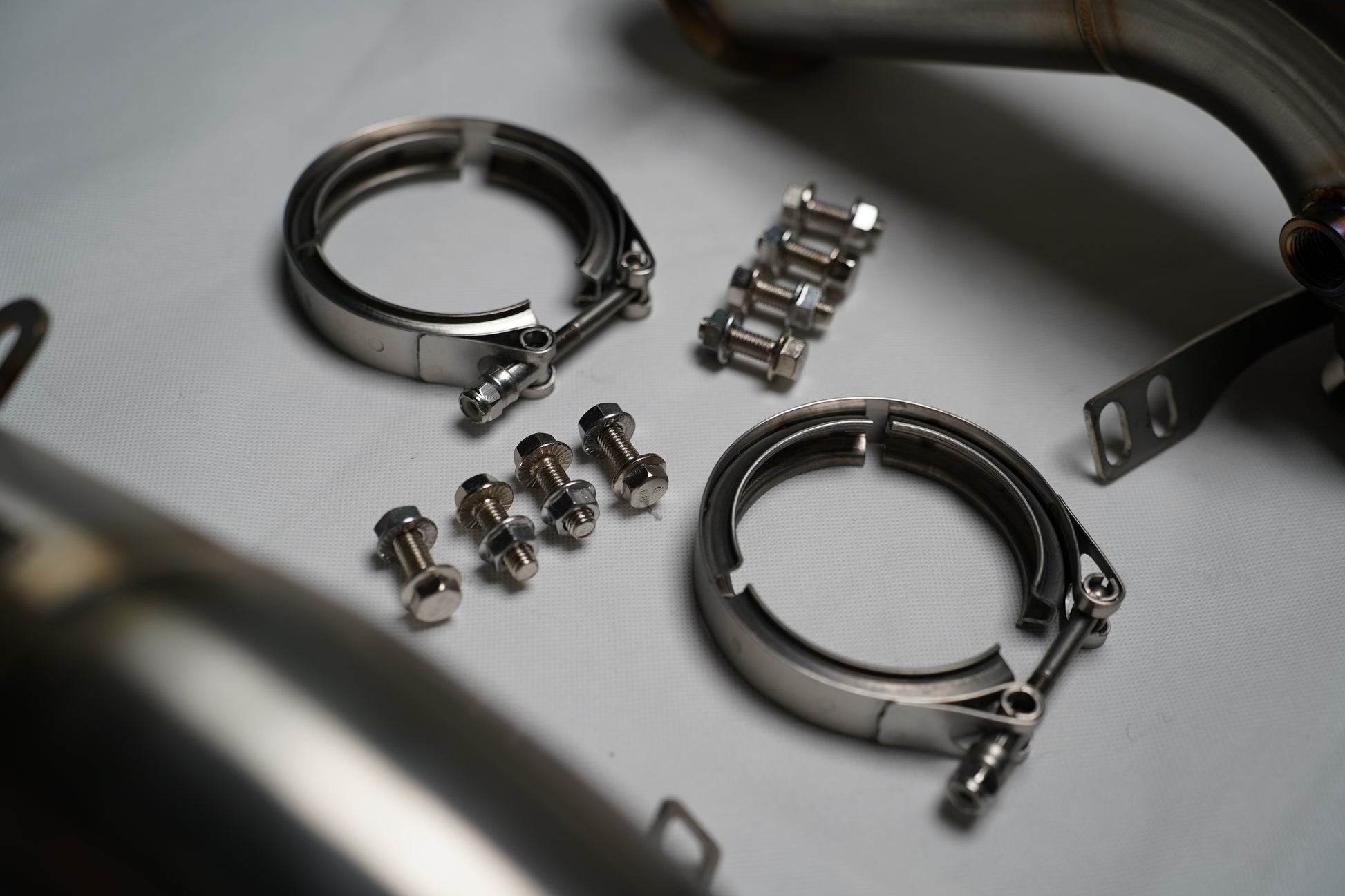 BMW M8 F90 Downpipes-Downpipes